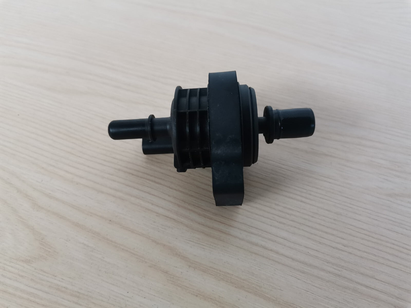 2019 MERCEDES CLS 450 W257 3.0 PETROL VACUUM PURGE VALVE A0004703700 A006 - Image 11