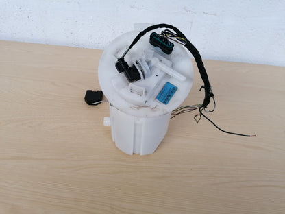 MERCEDES CLS W257 3.0 PETROL HYBRID 2019 FUEL PUMP A2054702702 A2059052910 A006 - Image 5