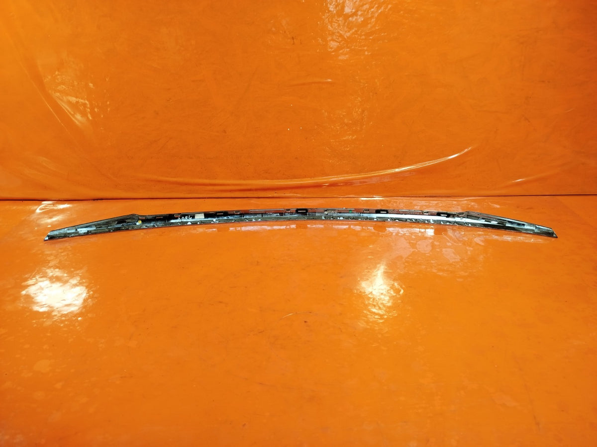 2014 Mercedes C Class W205 Tailgate Boot Trim Panel Moulding A2057430082 A084 - Image 6