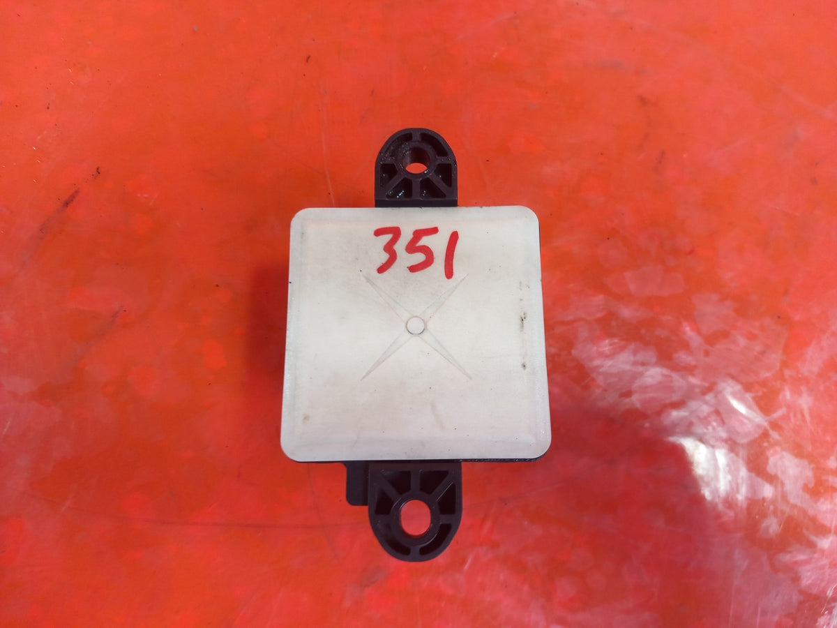ebay-src:https://i.ebayimg.com/00/s/mtiwmfgxnjaw/z/40kaaeswddxqmtad/$_57.jpg