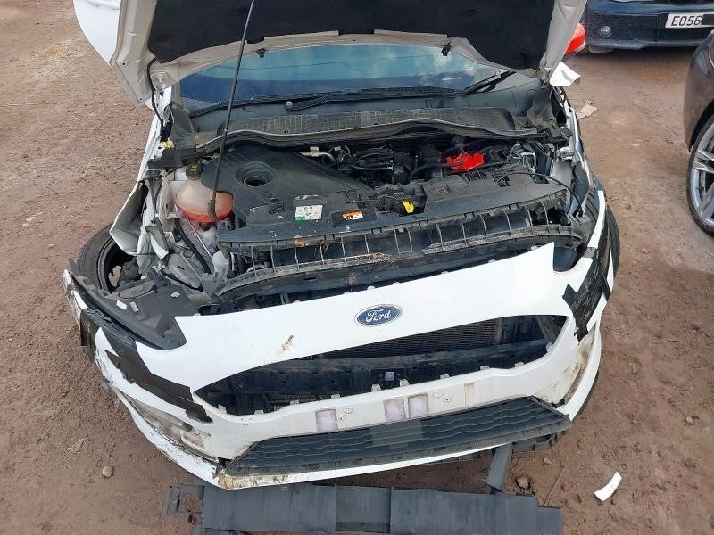 ✅FORD FIESTA ST-LINE X 1.5 DIESEL 2018 BREAKING PRICE PER WHEEL NUT ONLY WHITE - Image 7