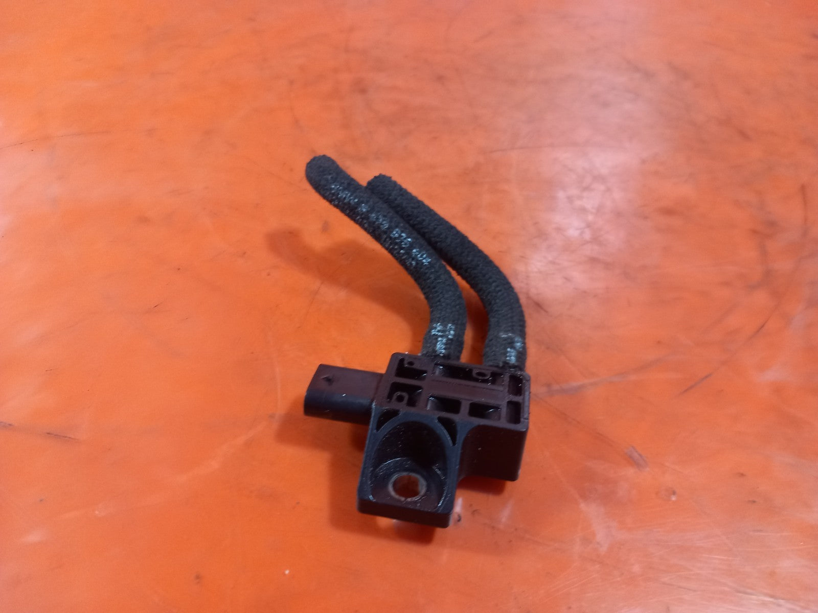 ebay-src:https://i.ebayimg.com/00/s/mtiwmfgxnjaw/z/oa8aaeswdqfqkutk/$_57.jpg