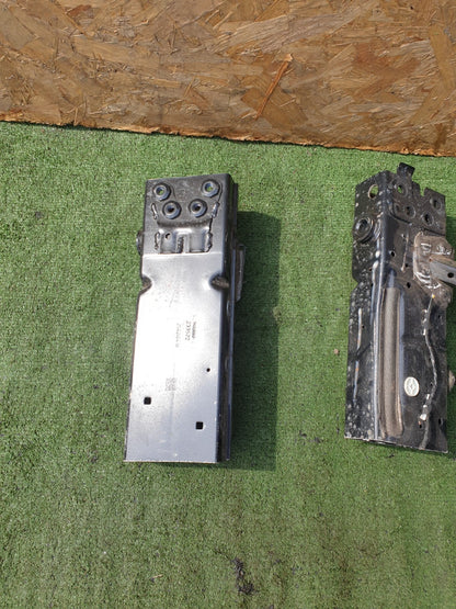 2023 BMW I4 G26 E-DRIVE 40 M SPORT CHASSIS LEG PART CUT LEFT & RIGHT A190 - Image 2