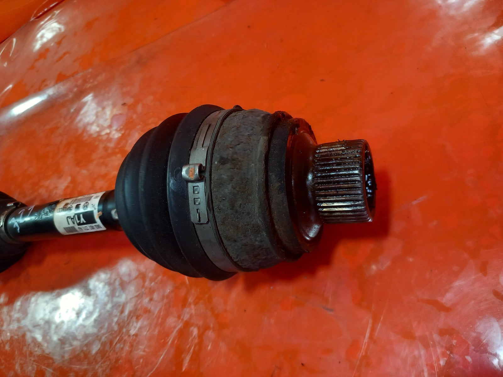 2012 Audi A4 B8 2.0D Front Driveshaft Left Right 8K0407271AJ Warranty A323 - Image 4