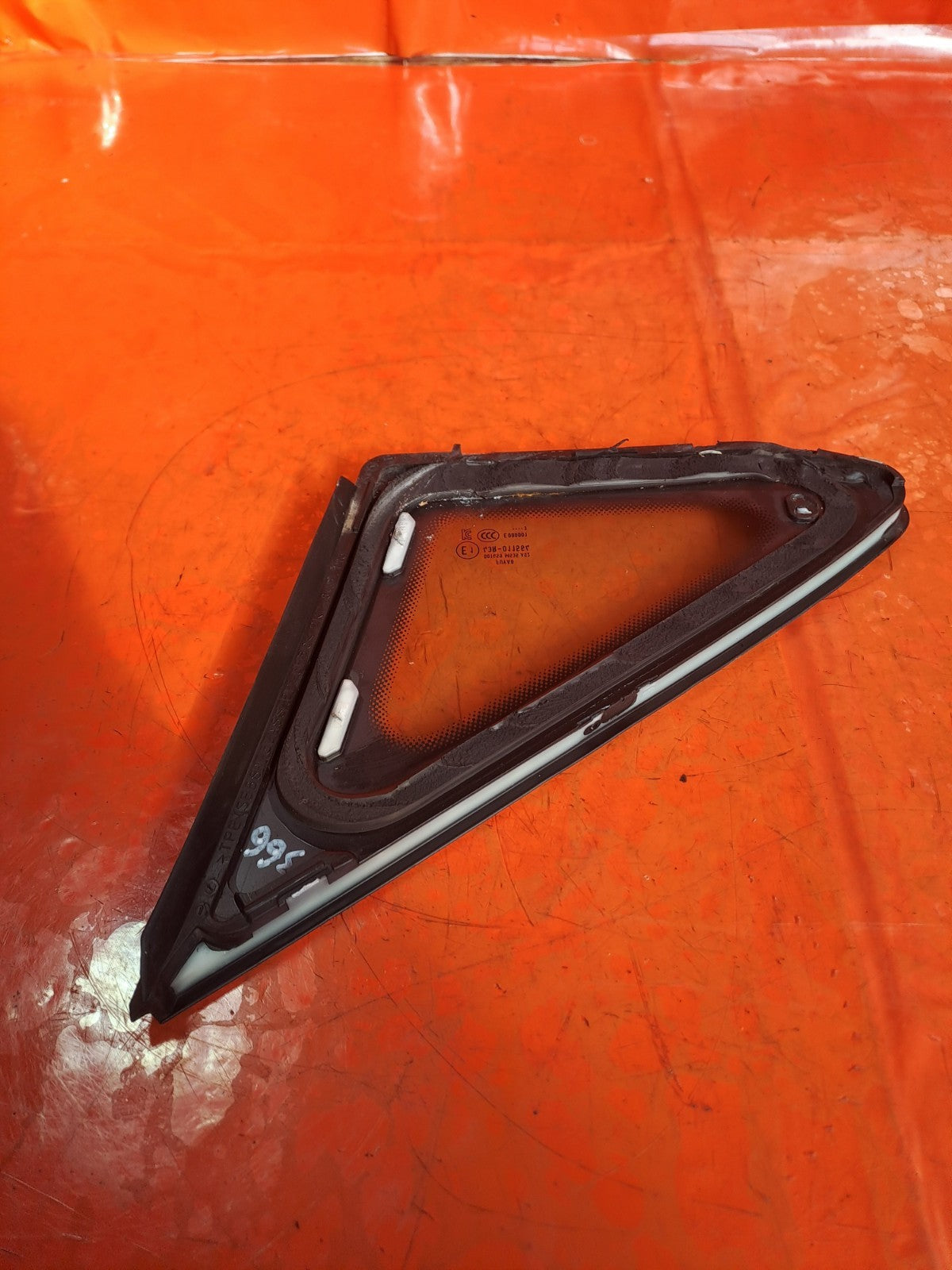 ✅FORD TOURNEO CONNECT VW CADDY 2.0 DIESEL 2024 FRONT RIGHT QUARTER WINDOW GLASS - Image 11