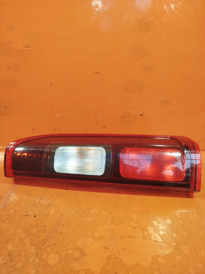 ✅2015 RENAULT TRAFIC MK3 SL27 REAR RIGHT TAIL LIGHT 265504656R + WARRANTY A250 - Image 1