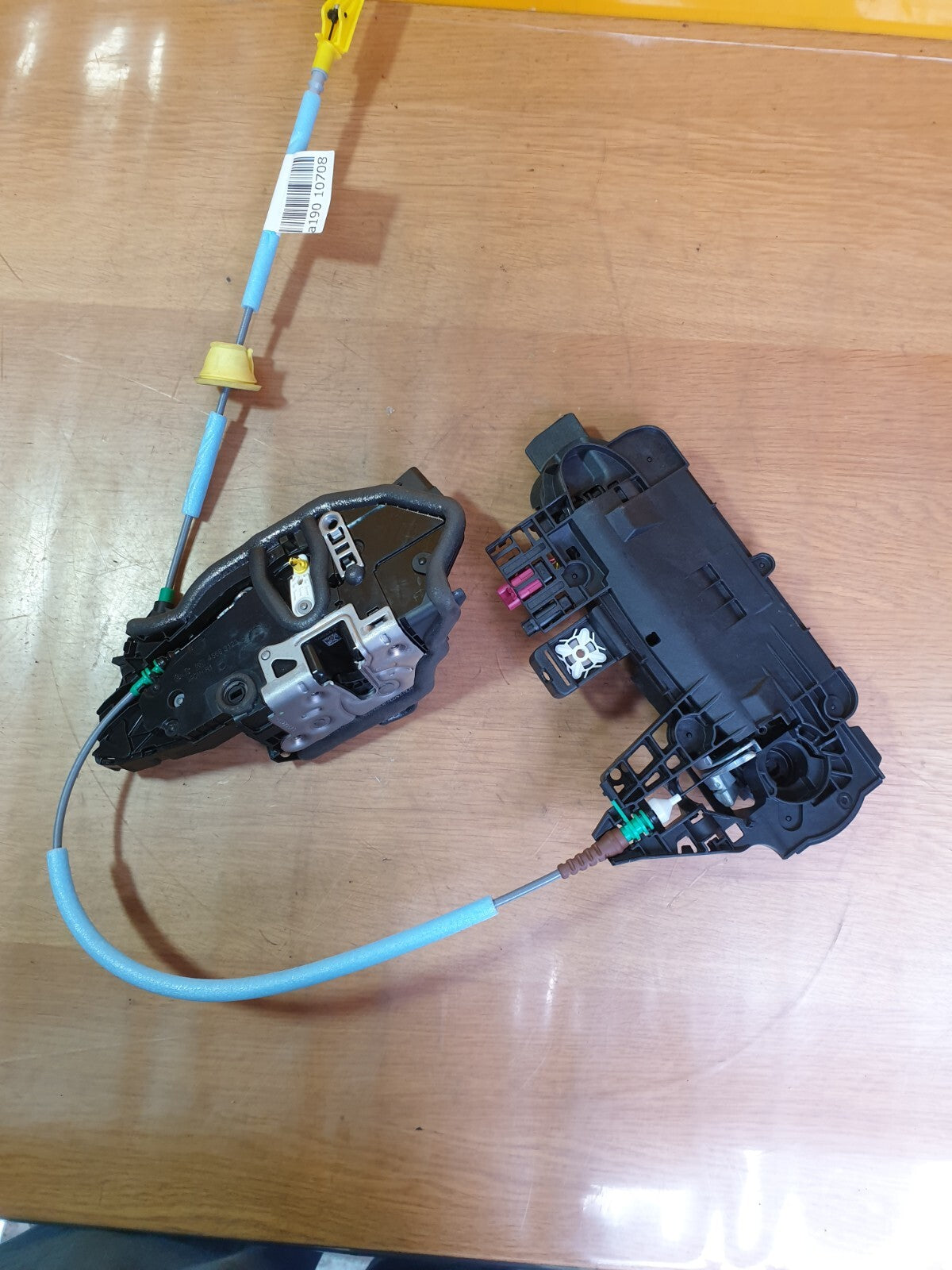 ✅BMW I4 G26 E-DRIVE 40M SPORT 2023 REAR RIGHT DOOR LOCK MECHANISM 7445054 A190 - Image 2