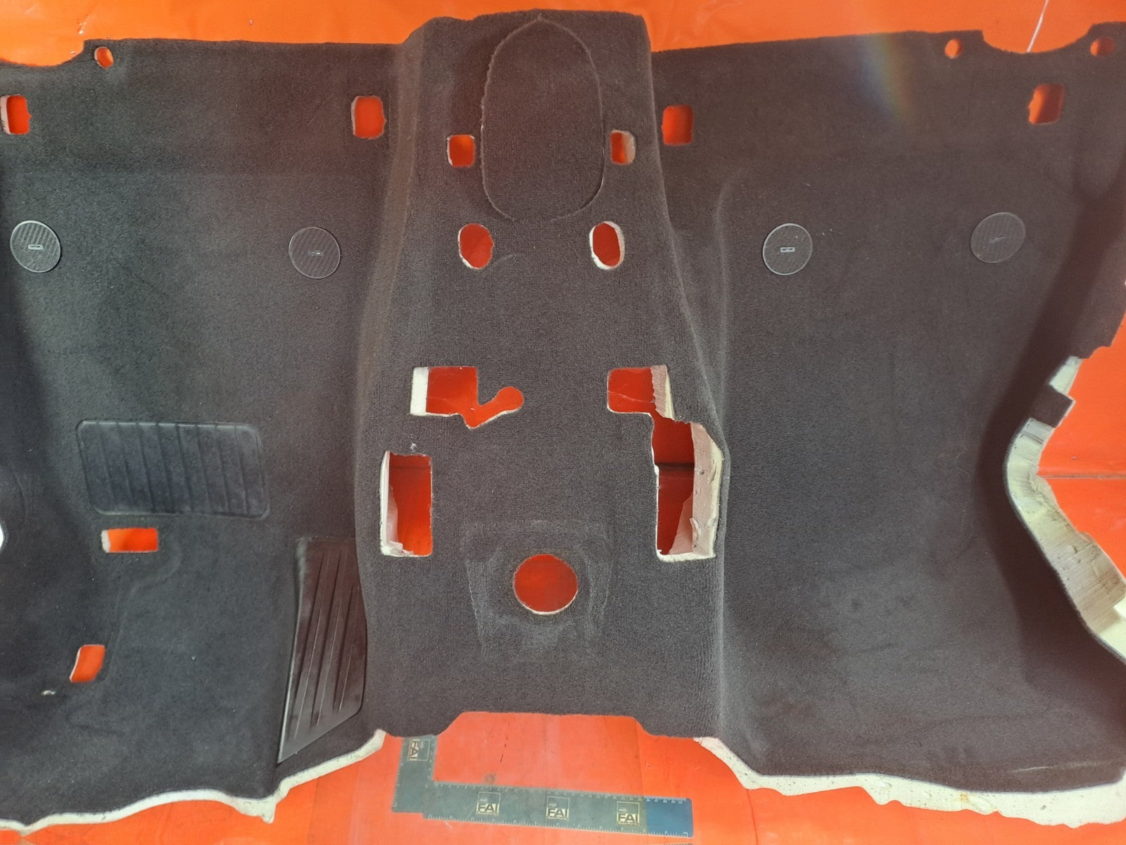 ✅BMW G20 320I 2.0 PETROL 2021 LEFT AND RIGHT SIDE FRONT INTERIOR FLOOR CARPET - Image 7