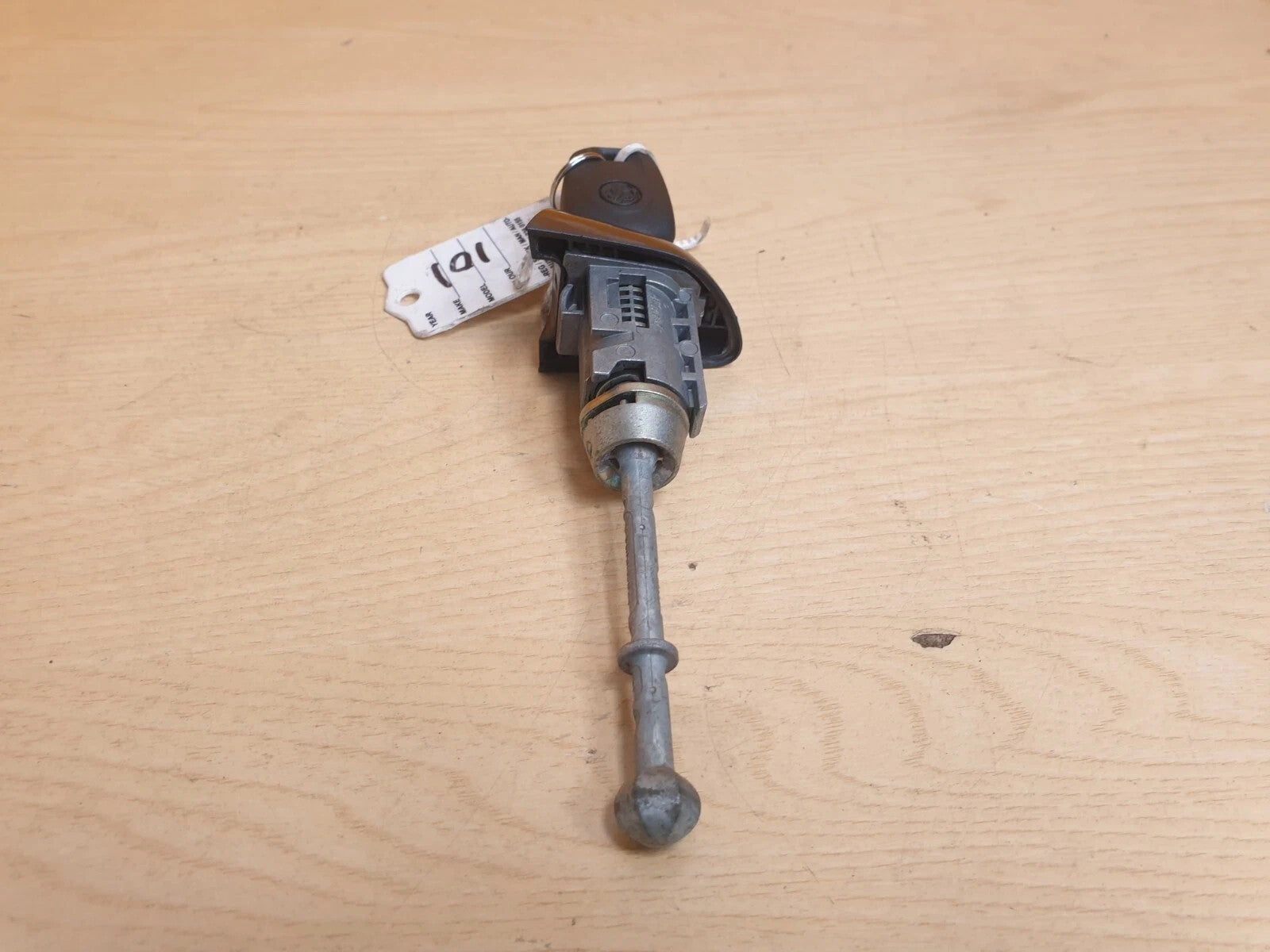 ✅Vauxhall Corsa 1.2 Petrol 2021 Barrel Door Lock Switch w/Key Warranty A005 - Image 4