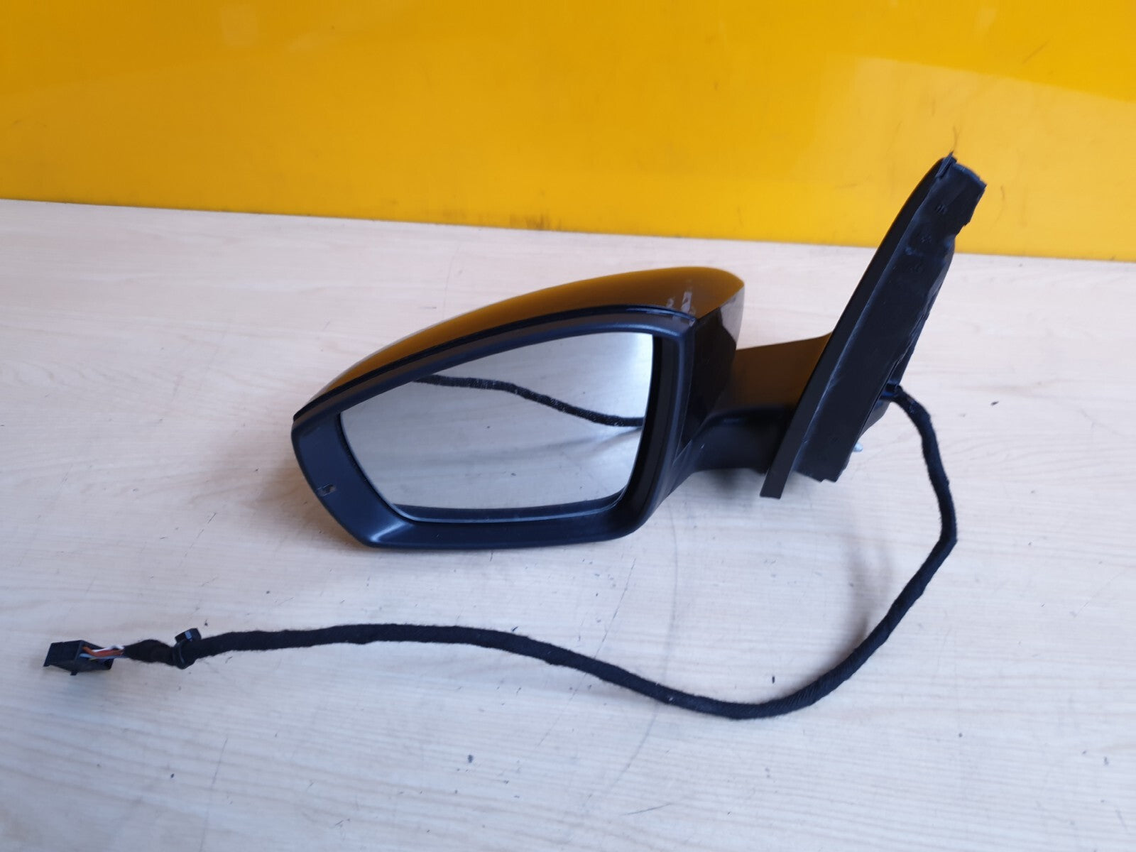 2017 VW POLO FRONT LEFT MIRROR PASSENGER SIDE BLACK 024483 X00 - Image 7