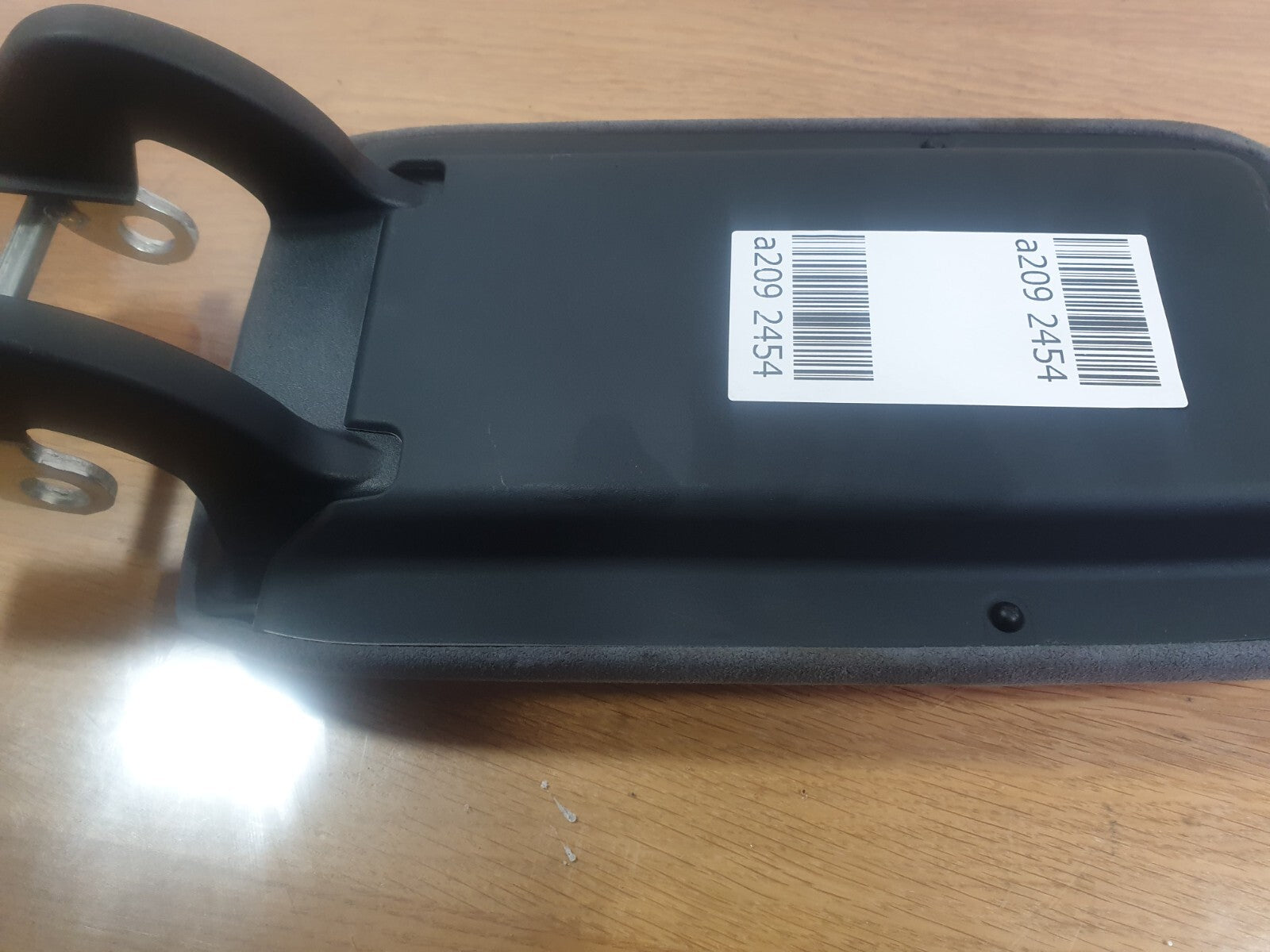 2023 CUPRA BORN V2 EV CENTRE CONSOLE ARMREST + WARRANTY A209 - Image 12
