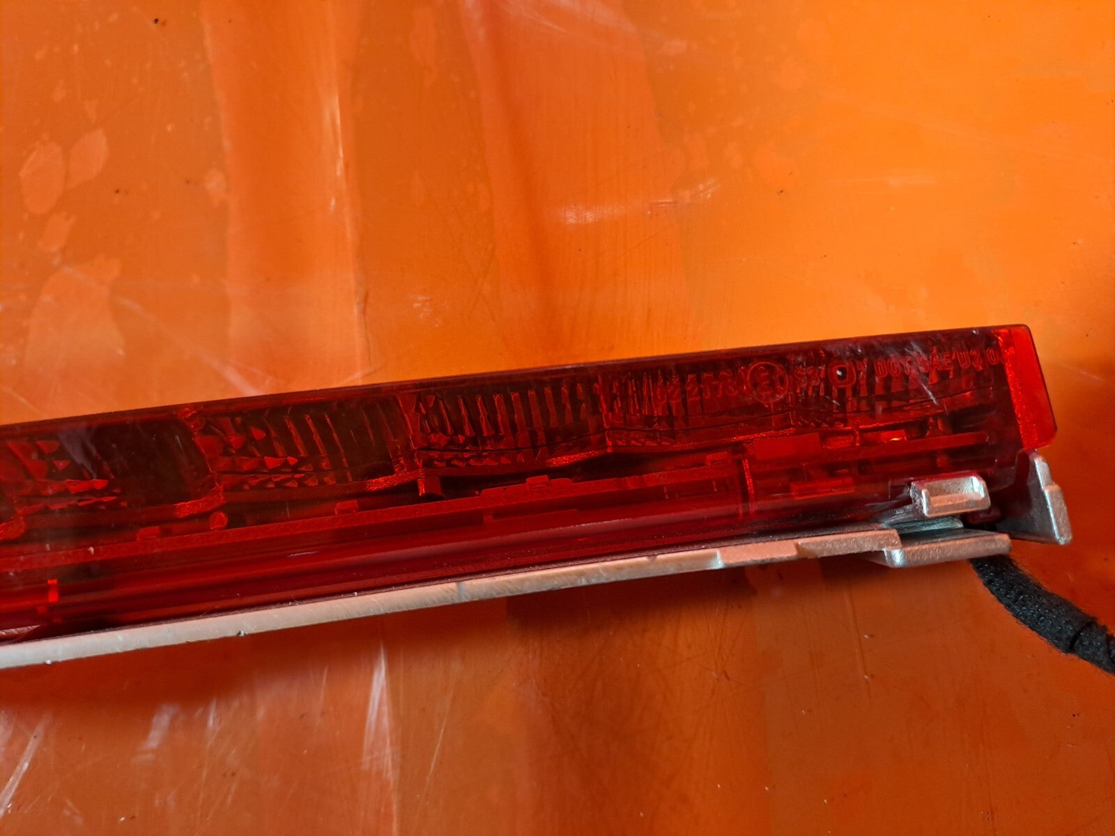 ✅2012 MERCEDES C CLASS W204 REAR THIRD BRAKE STOP BRAKE LIGHT A2049066002 A238 - Image 10