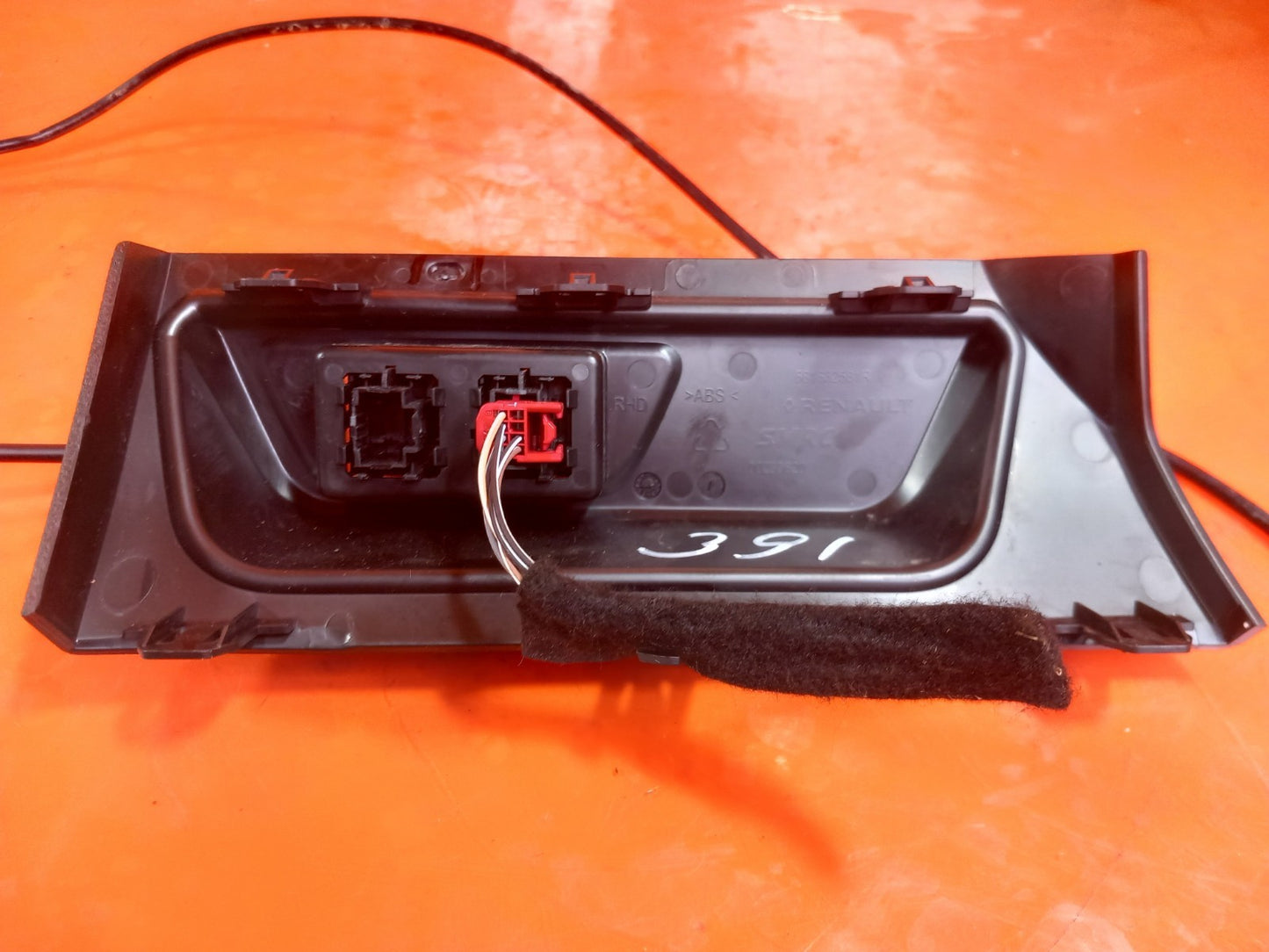 Dacia Jogger 1.0 Petrol 2024 Switch Panel 681632581R Warranty A391 - Image 11
