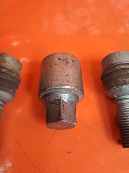 ✅Audi Q5 S Line 2012 2.0 Diesel Wheel Bolt Nuts Warranty A291 - Image 8