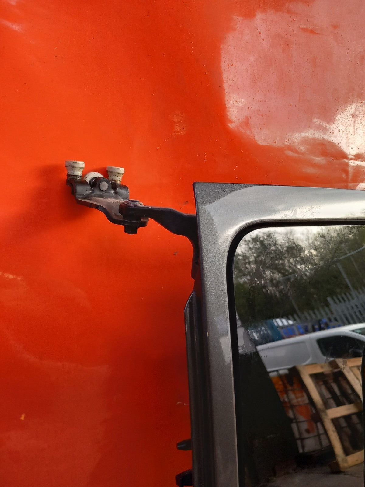 Ford Transit Custom 2.0 Diesel 2016 Left Side Sliding Door Bare Grey A409 - Image 9