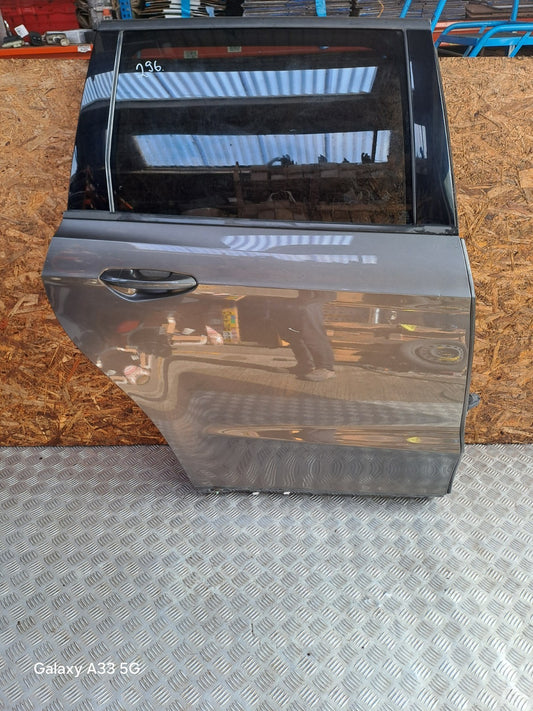 ✅2017 FORD GALAXY ZETEC MK4 REAR RIGHT DOOR GREY + WARRANTY A296 - Image 1