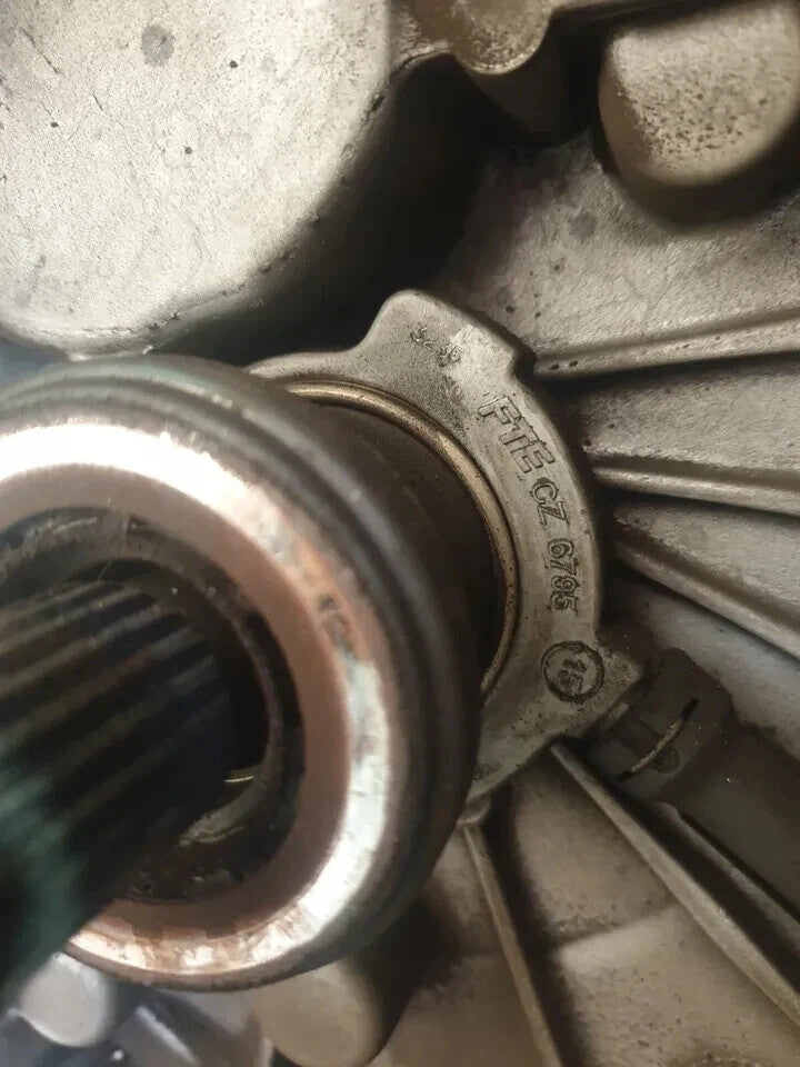 ✅LAND ROVER DISCOVERY SPORT L550 2.0 DIESEL 2016 6 SPEED MANUAL GEARBOX GK7R7002 - Image 11