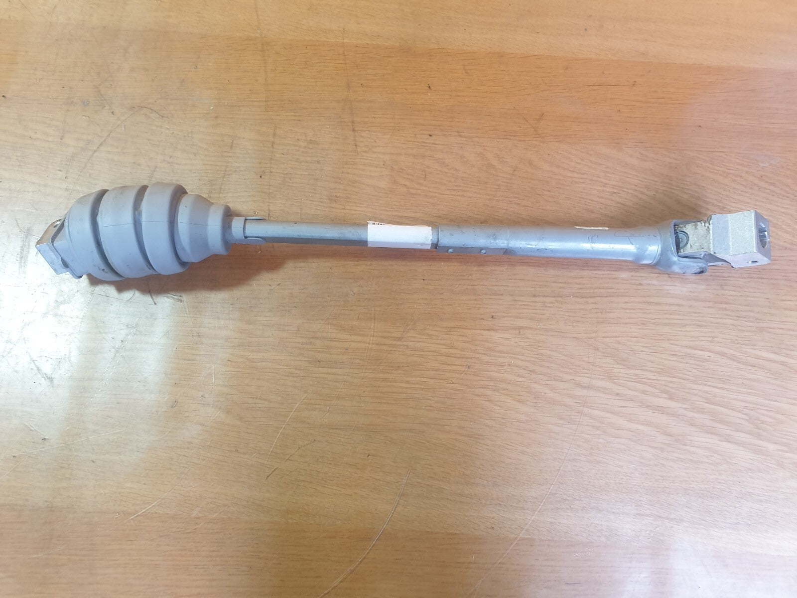 ebay-src:https://i.ebayimg.com/00/s/mtiwmfgxnjaw/z/kmaaaoswf91mbeyn/$_57.jpg