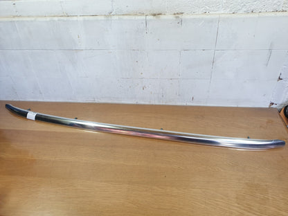 ✅AUDI A3 E-TRON 1.4 PETROL 2015 RIGHT CHROME ROOF RAIL 8V4860022 2ZZ Warranty - Image 5