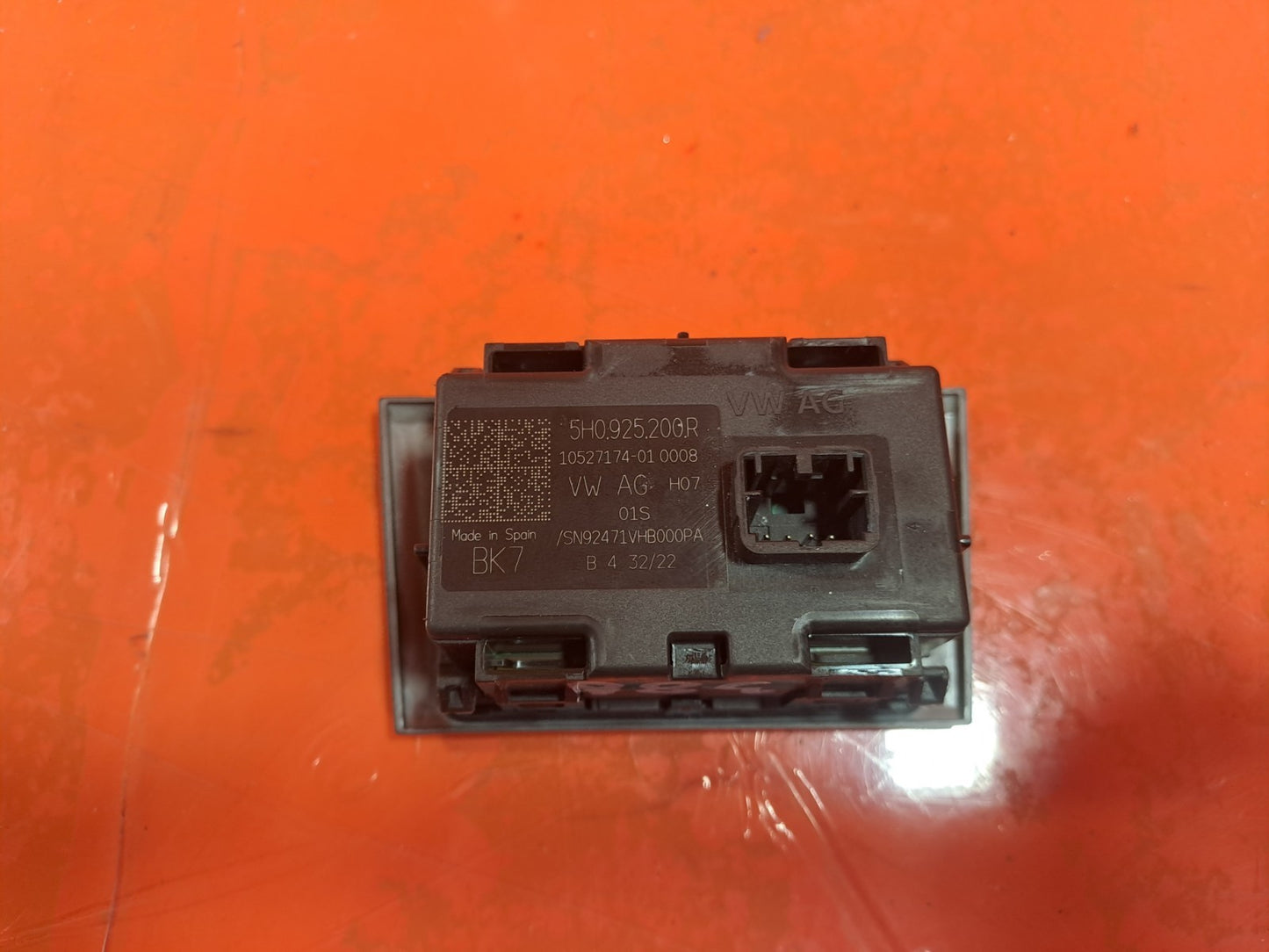 ✅VW Golf Gte 1.4 Petrol 2022 Hazard Warning Menu Switches Panel 5H0925200R A388 - Image 7