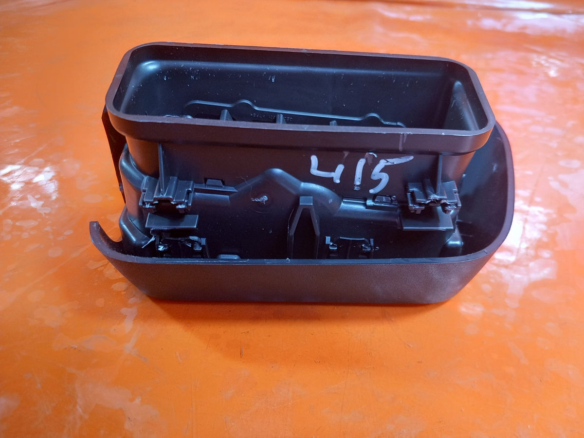 Citroen Berlingo 650 1.5 Diesel 2021 Left Dashboard Air Vent Warranty A415 - Image 11