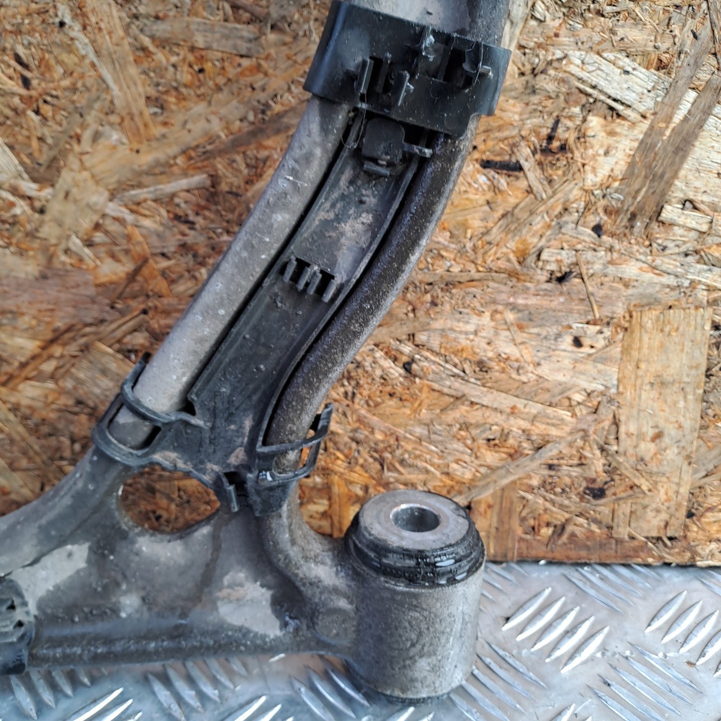 ✅2012 MERCEDES B CLASS W246 FRONT RIGHT LOWER SUSPENSION ARM A2465462543 A299 - Image 11