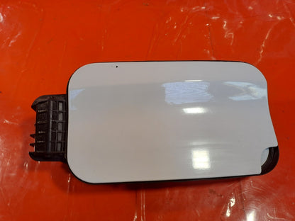 ✅Citroen Berlingo 650 1.5 Diesel 2020 Fuel Filler Flap Cover White Warranty A381 - Image 2
