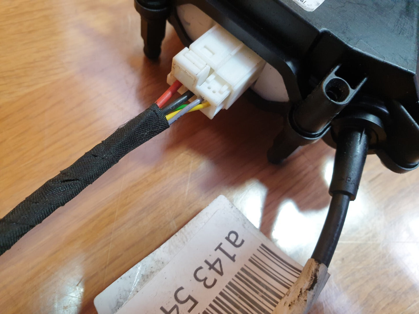 ✅BMW F45 216D 1.5 DIESEL 2015 TAILGATE BOOT LOCK & ACTUATOR 7348530 Warranty - Image 5