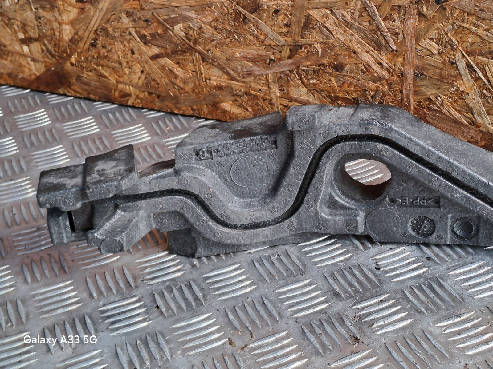 ✅MERCEDES A180D W177 1.5 DIESEL 2018 FRONT BUMPER IMPACT FOAM ABSORBER Warranty - Image 9