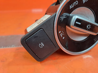 ✅MERCEDES W176 A180 1.6 PETROL 2012 HEADLIGHT CONTROL SWITCH A2129050651 A213 - Image 3