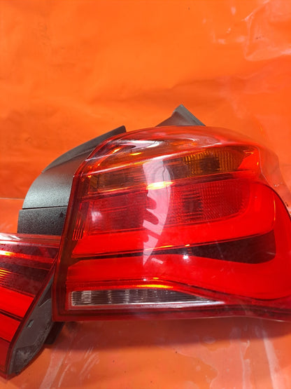 ✅2015 BMW 1 SERIES F20 REAR TAIL LIGHT PAIR LEFT & RIGHT 7424493 7424494 A320 - Image 4