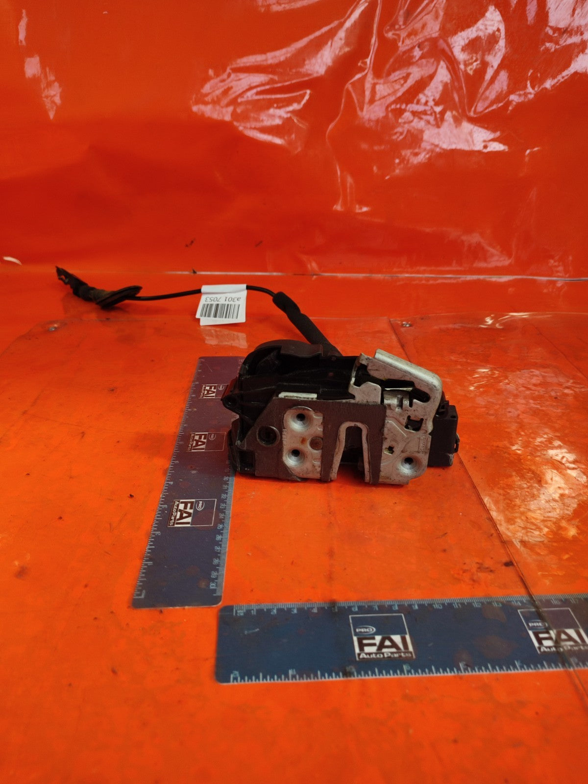 ✅FORD GALAXY ZETEC 2.0 DIESEL 2018 FRONT RIGHT DOOR LOCK EM2AU21812CD A301 - Image 4