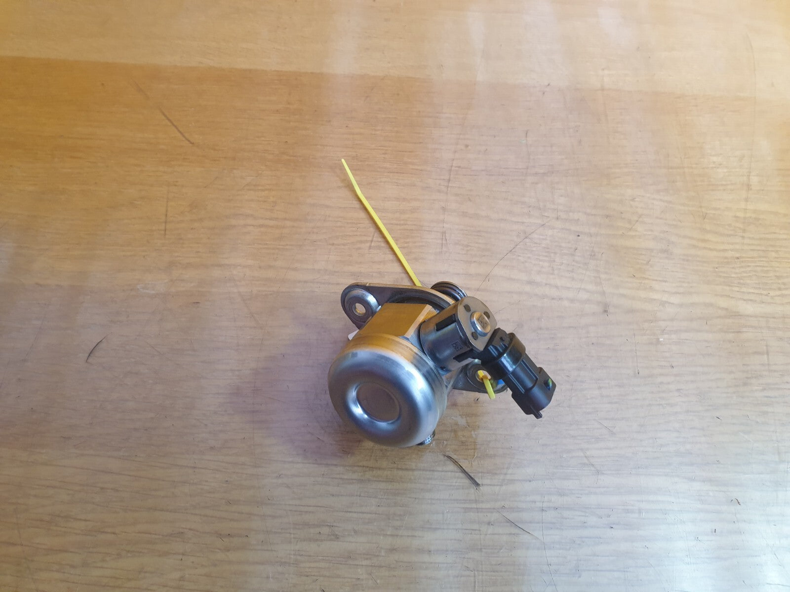 ebay-src:https://i.ebayimg.com/00/s/mtiwmfgxnjaw/z/3xmaaosw36bmlupu/$_57.jpg