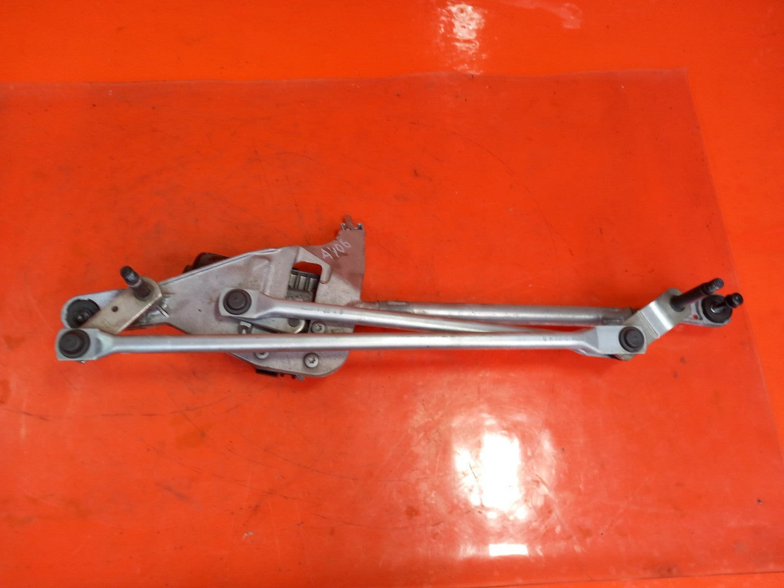 Ford Transit Custom 2024 Front Windscreen Wiper Motor and Linkage A406 - Image 10