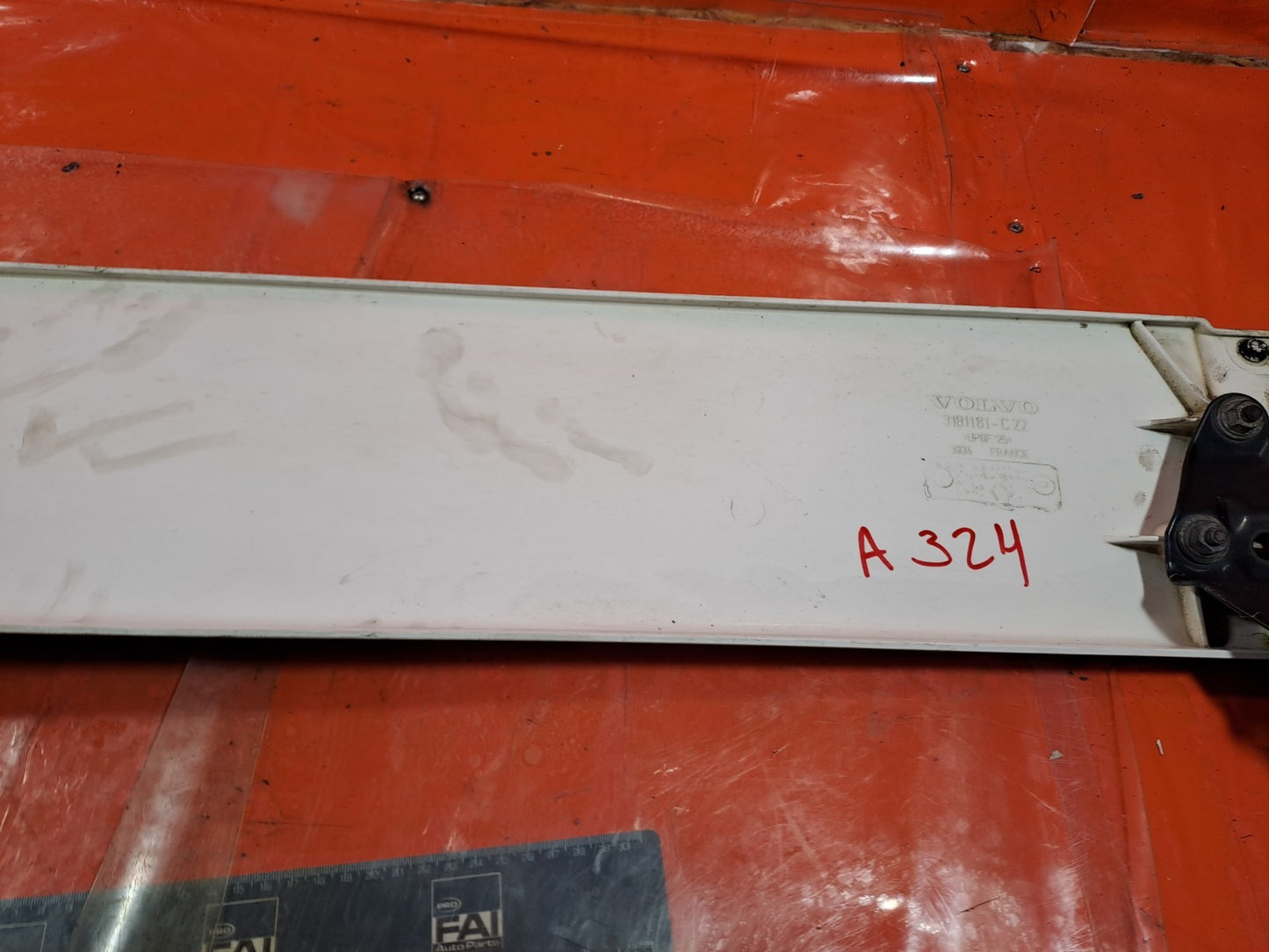 ✅VOLVO FL 5.5 DIESEL 2003 REAR LEFT CABIN WIND DEFLECTOR SPOILER 3181181 A324 - Image 4