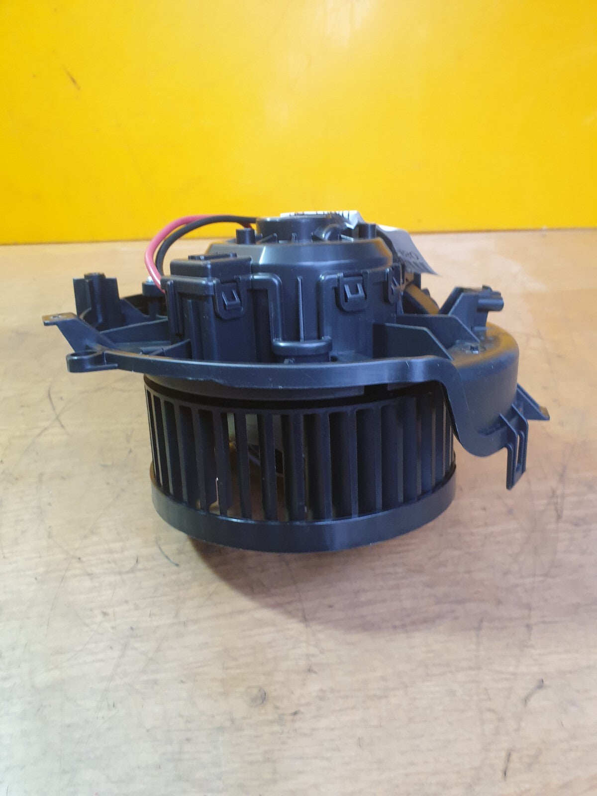 ebay-src:https://i.ebayimg.com/00/s/mtywmfgxmjaw/z/mksaaoswdflmn7cr/$_57.jpg