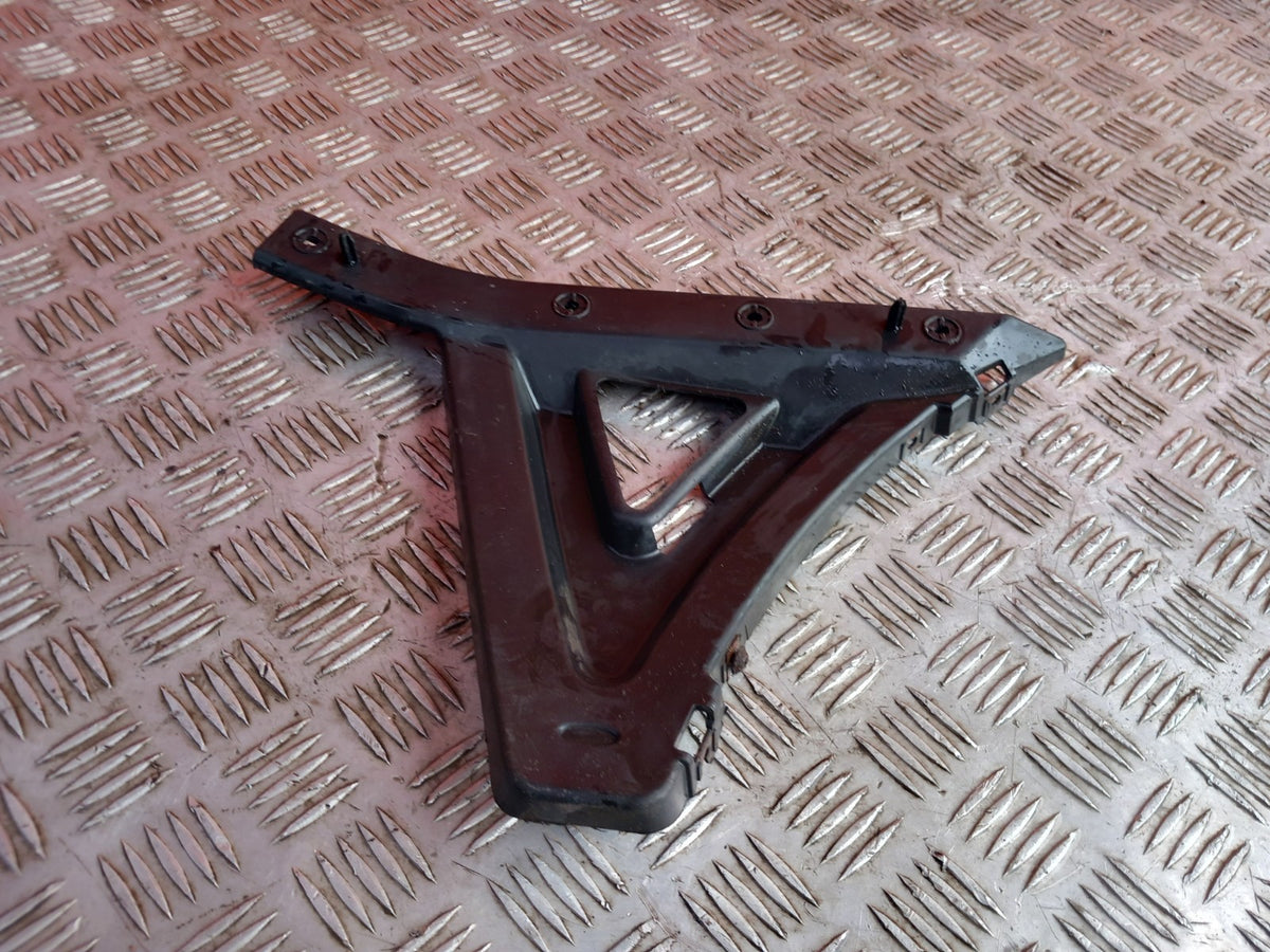 Ford Transit Custom 2.0 Diesel 2016 Front Right Bumper Bracket GK2117D958AA A409 - Image 6