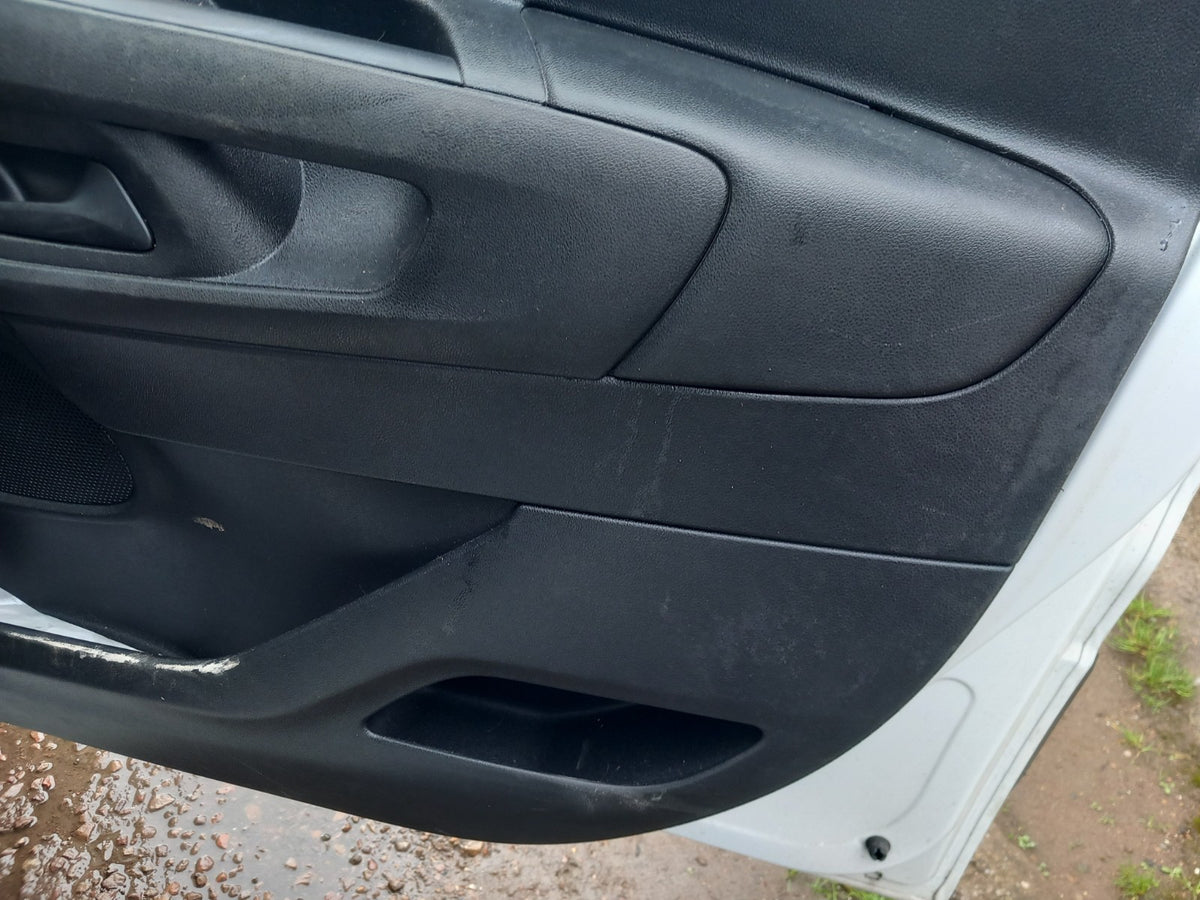 2022 Peugeot Partner K9 Front Right Door Card Panel Warranty A419 - Image 5