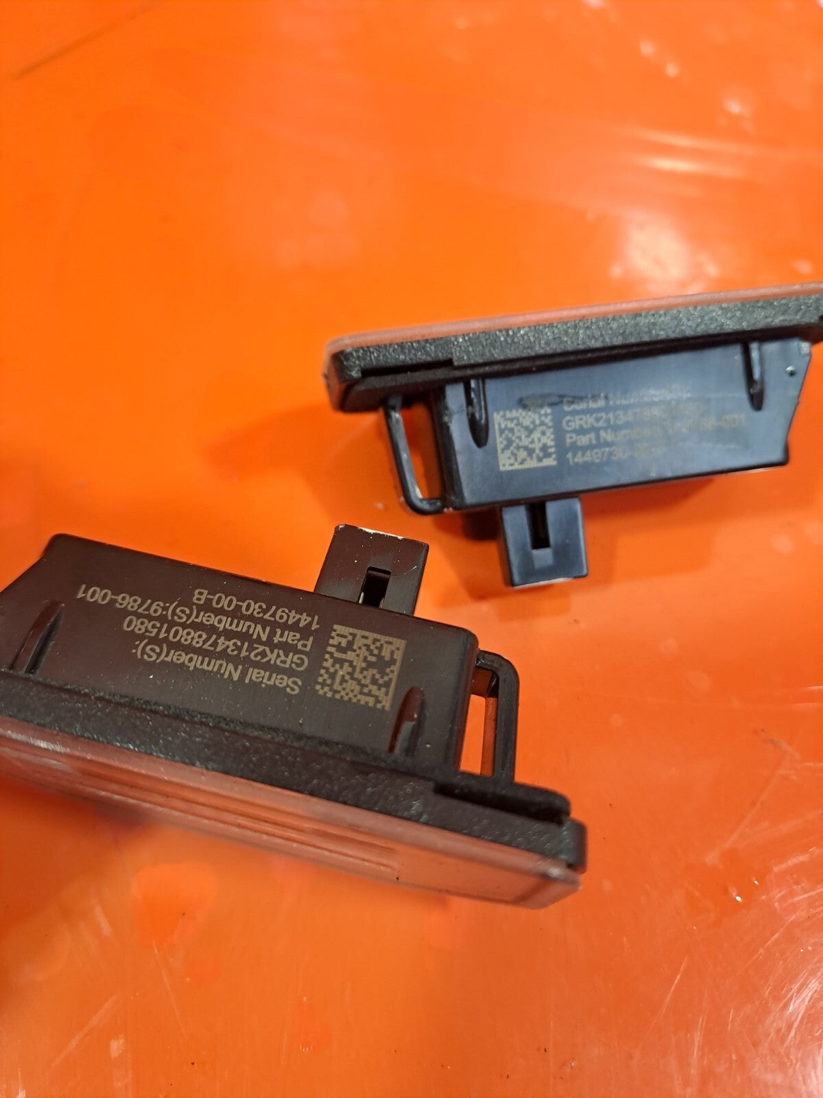 ✅2018-2025 TESLA MODEL 3 NUMBER LICENSE PLATE LIGHTS PAIR 1449730-00-B WARRANTY - Image 1