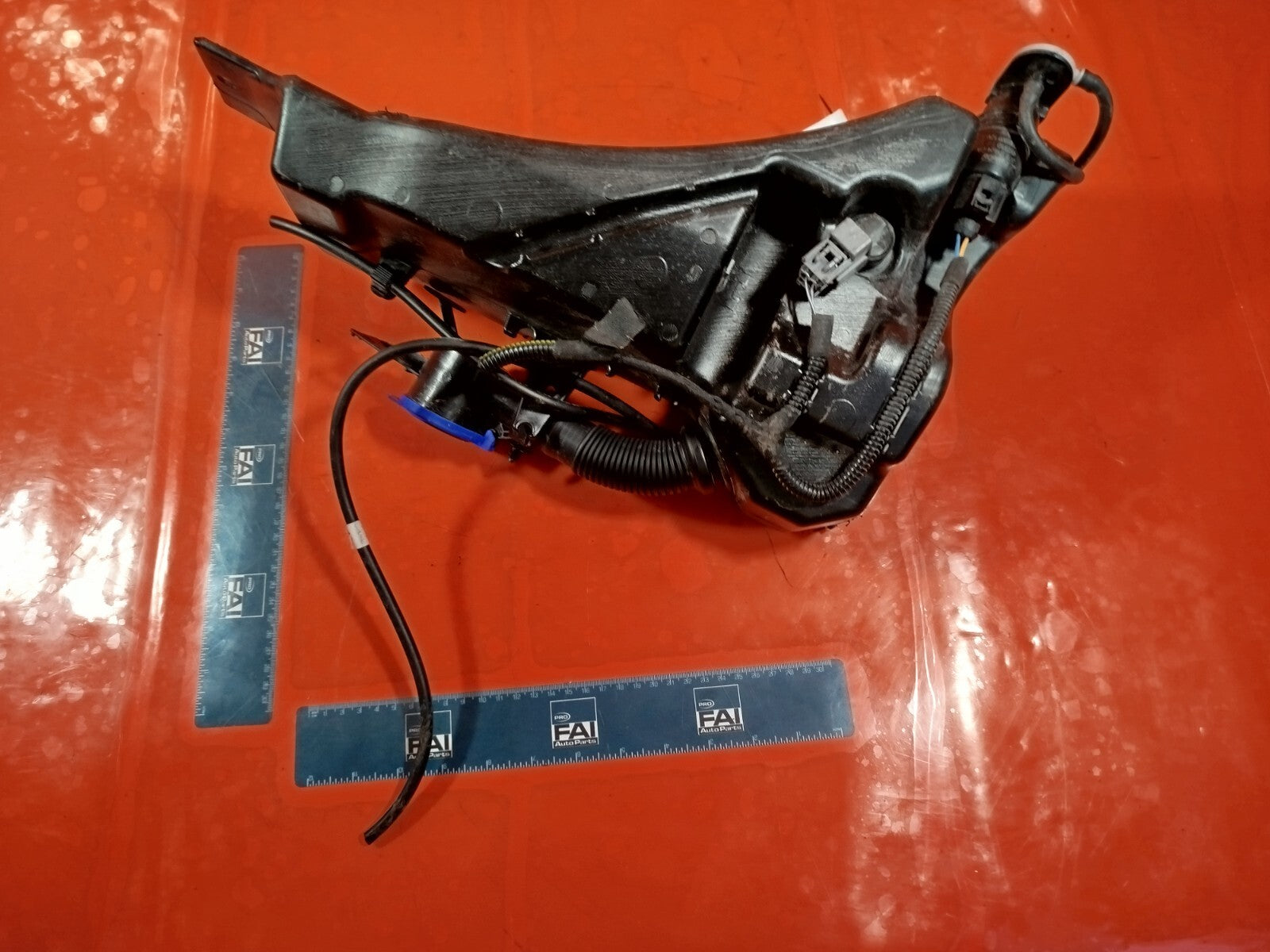 ebay-src:https://i.ebayimg.com/00/s/mtiwmfgxnjaw/z/jocaaoswlnfn8e~z/$_57.jpg