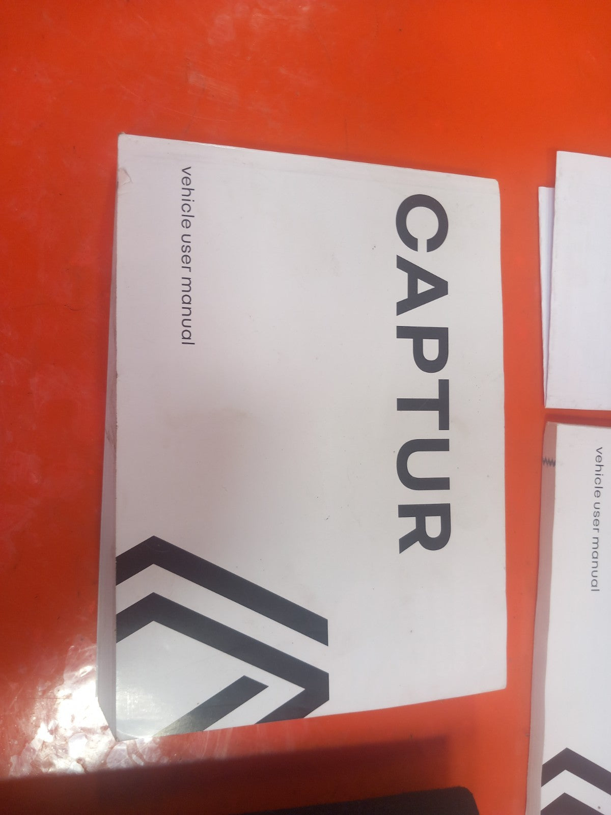 2023 Renault Captur II Owners Handbook Manual and Wallet Warranty A392 - Image 5