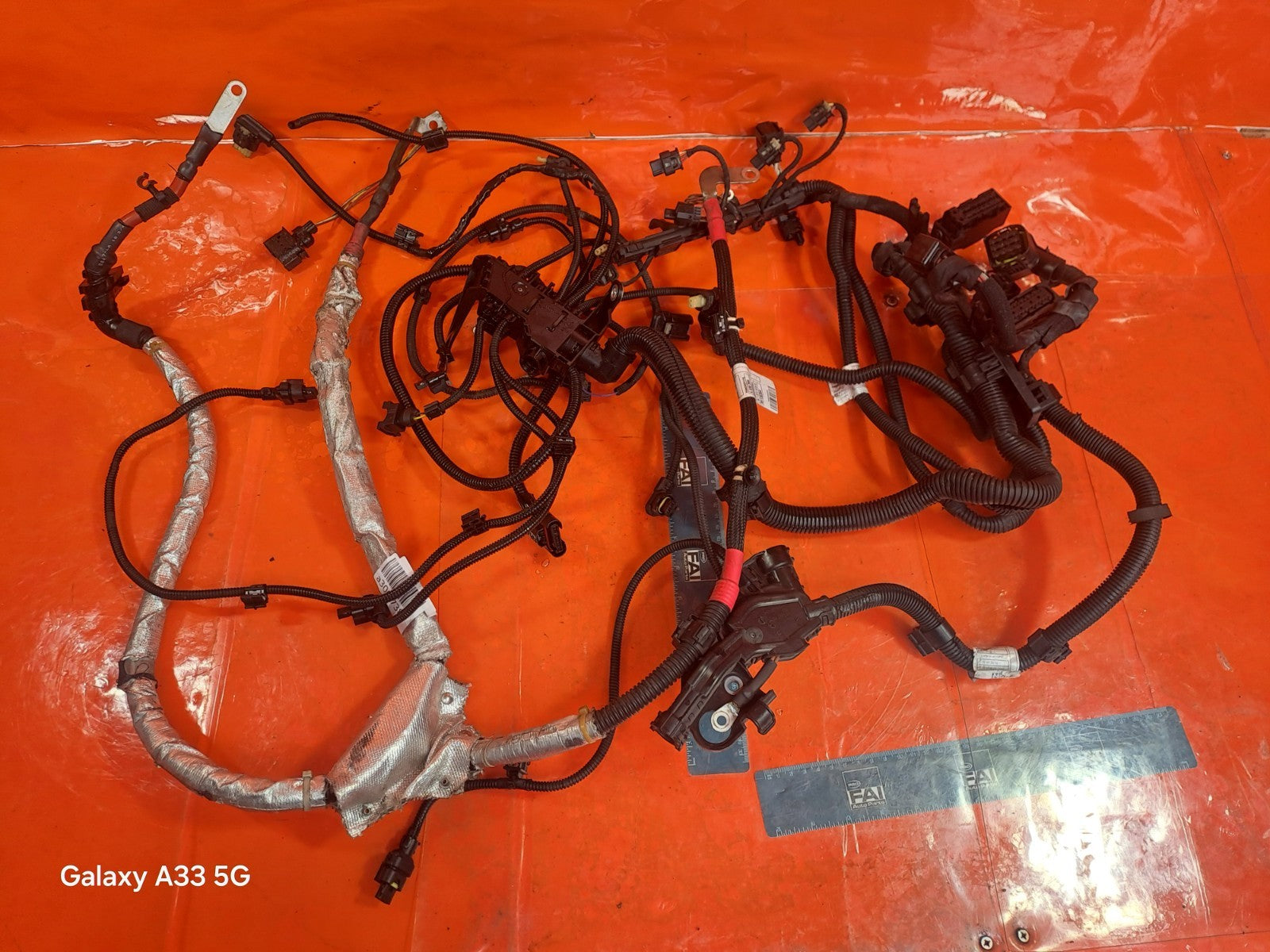 ebay-src:https://i.ebayimg.com/00/s/mtiwmfgxnjaw/z/g~saaeswshbo-km5/$_57.jpg