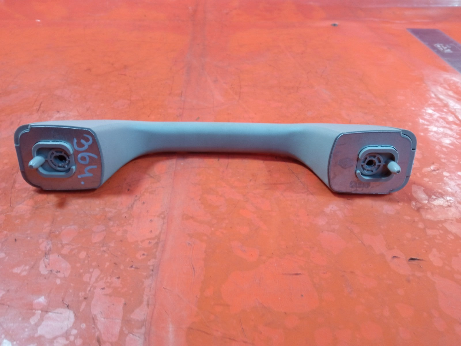 ✅Dacia Duster Journey 1.3 Petrol 2024 Interior Roof Grab Handle Warranty A364 - Image 7