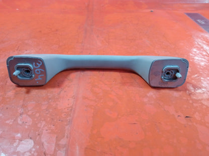 ✅Dacia Duster Journey 1.3 Petrol 2024 Interior Roof Grab Handle Warranty A364 - Image 7