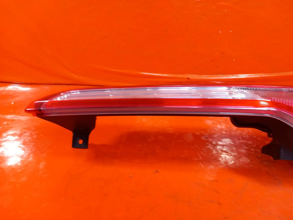ebay-src:https://i.ebayimg.com/00/s/mtiwmfgxnjaw/z/p6gaaeswggdq5nli/$_57.jpg