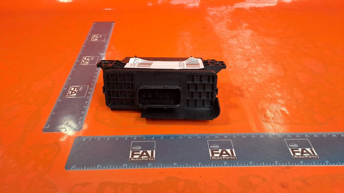ebay-src:https://i.ebayimg.com/00/s/otawwde2mda=/z/lyoaaeswnjnqq-ki/$_57.jpg