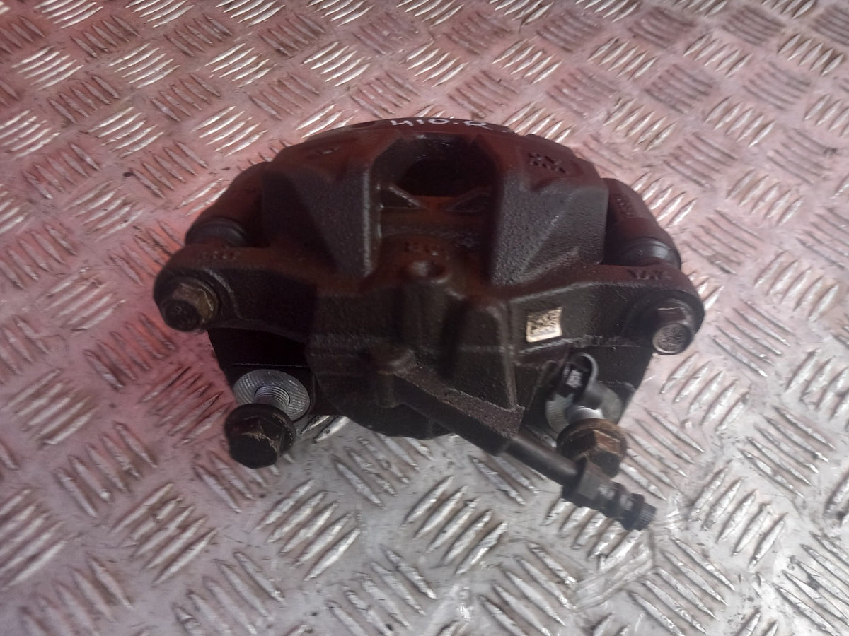 ebay-src:https://i.ebayimg.com/00/s/mtiwmfgxnjaw/z/i~0aaeswbgfqv1cv/$_57.jpg