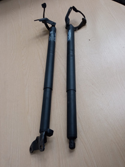 BMW 218D F45 M SPORT 2015 PAIR OF ELECTRIC TAILGATE BOOT STRUTS 7348523 Warranty - Image 7