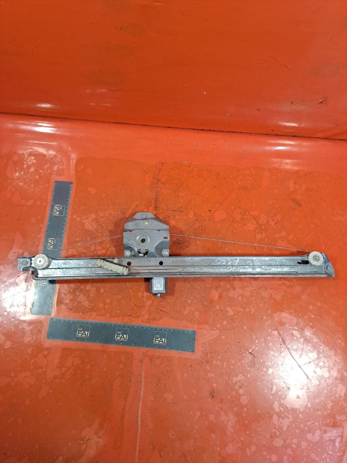 2015 Renault Trafic MK3 SL27 Front Left Window Reglator & Motor 128001472B A250 - Image 2
