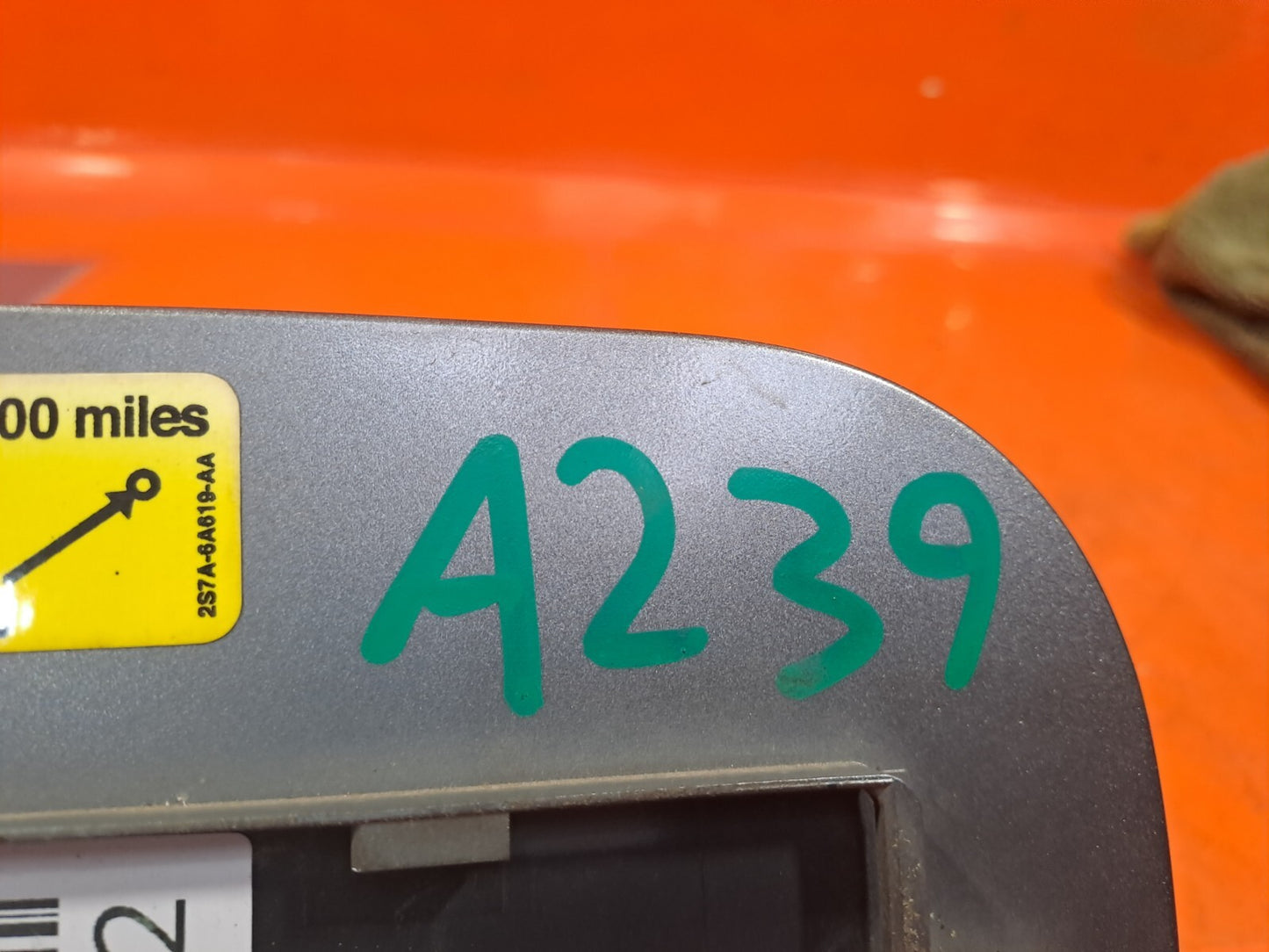 ✅2011 LAND ROVER DISCOVERY 4 L319 3.0D FUEL FILLER FLAP COVER 2S7A-6A619-AA A239 - Image 9